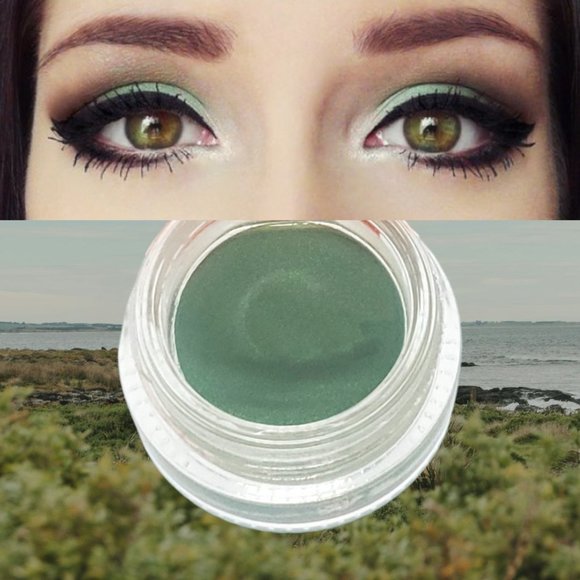 Seafoam Whipped Eye Color - Mary Kay Paradise Calling Collection Limited Edition - Picture 1 of 7